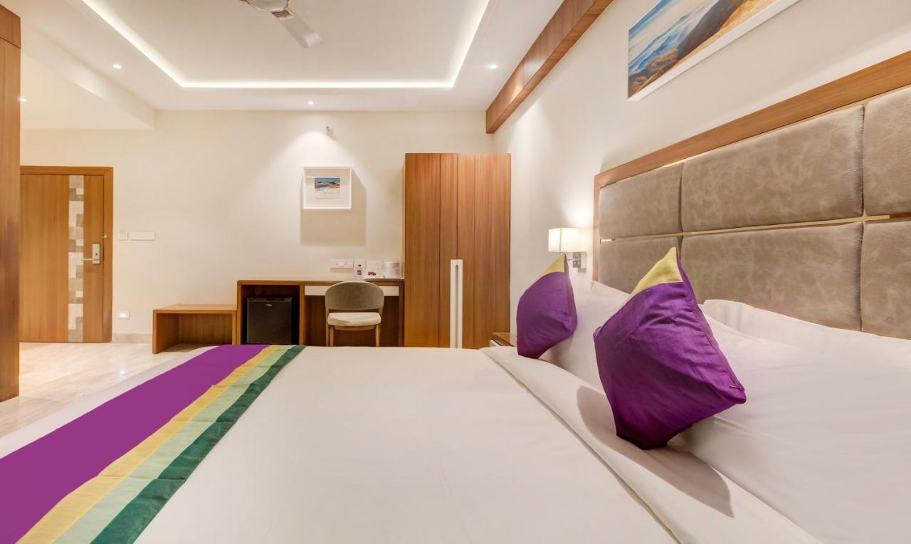 Treebo Premium Tahoora International Hotel Kolkata Exterior photo